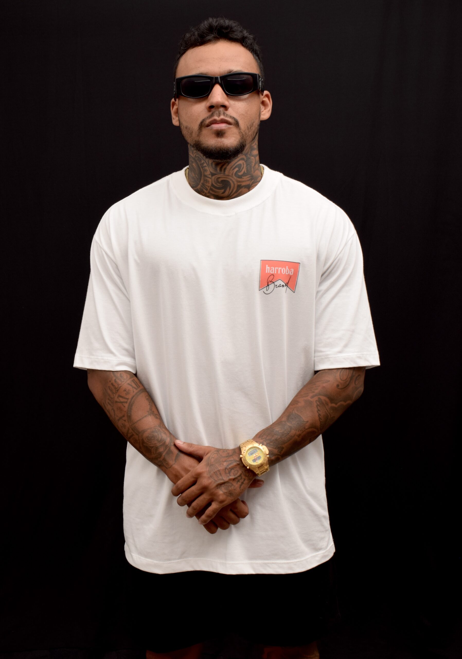 OVER OFF-WHITE BRAND BANDEIRA