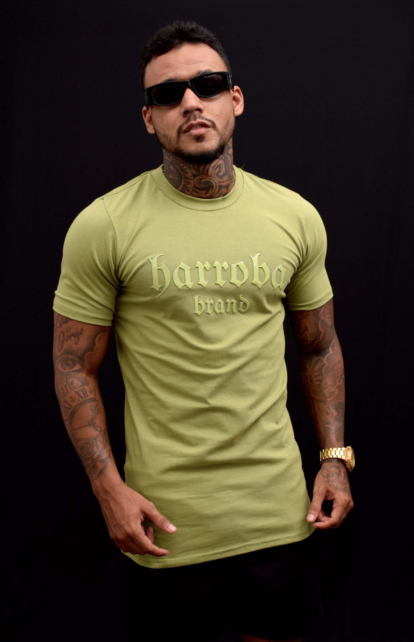 CAMISA GREEN SOBRE TOM GEL