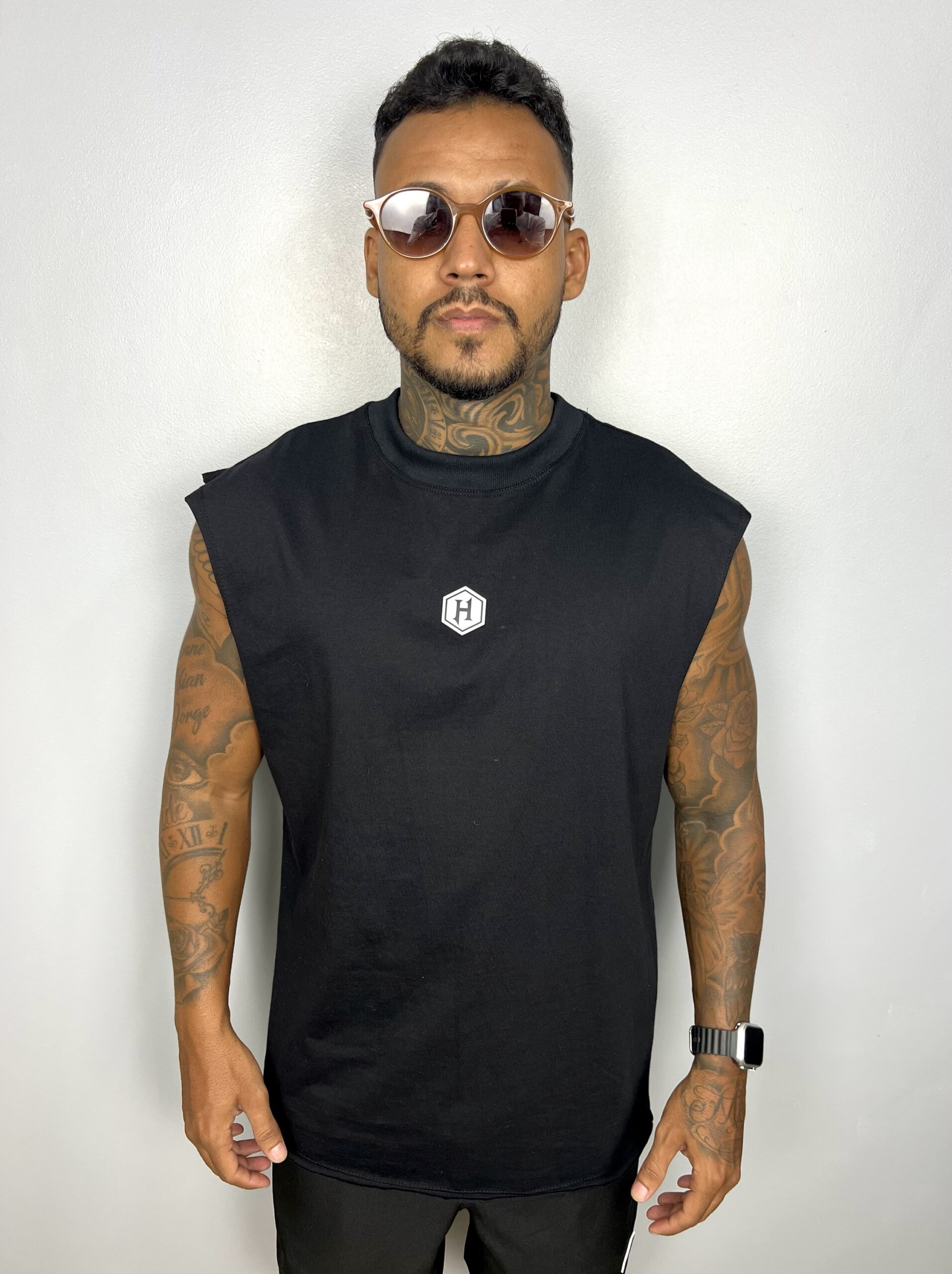 REGATA MACHÃO PRETA BASIC