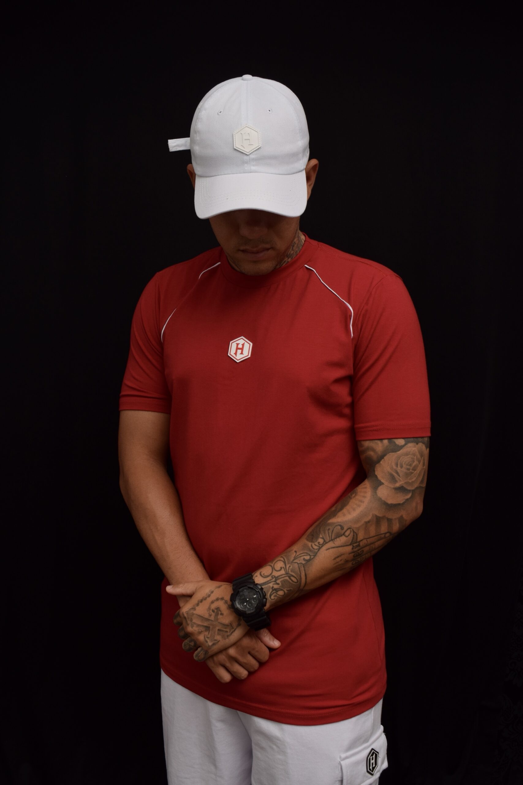 CAMISA VERMELHA IDENTIDADE