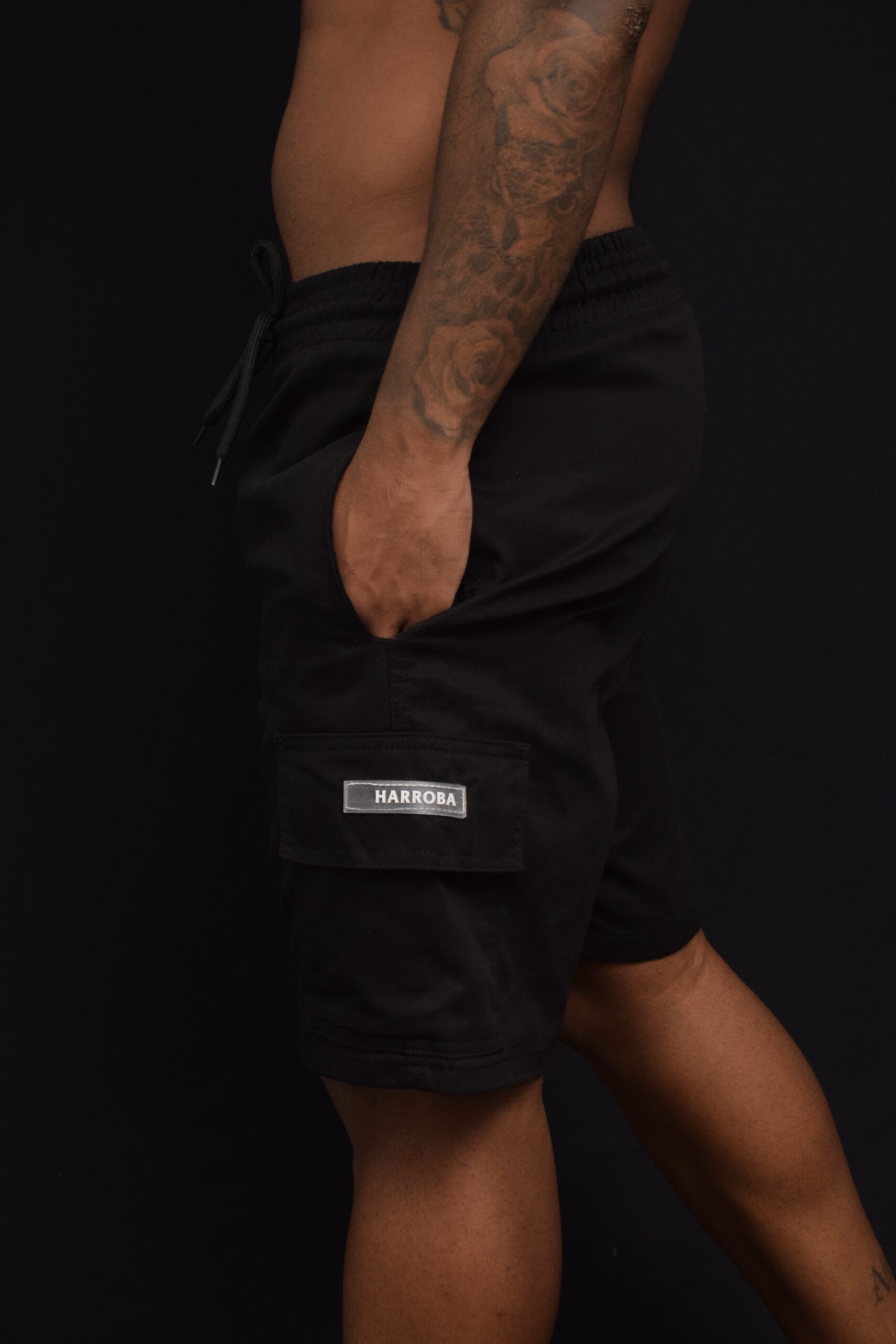 BERMUDA SARJA CARGO PRETA 2.0