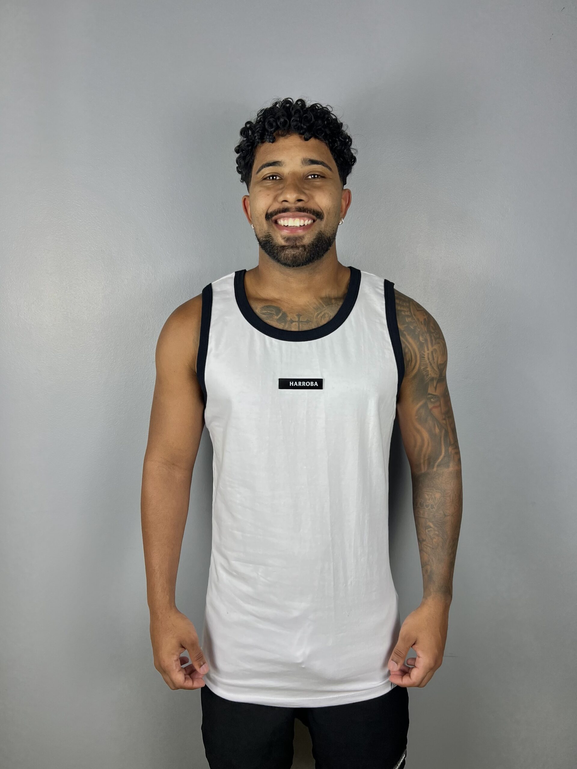REGATA WHITE/BLACK BASIC 2.0