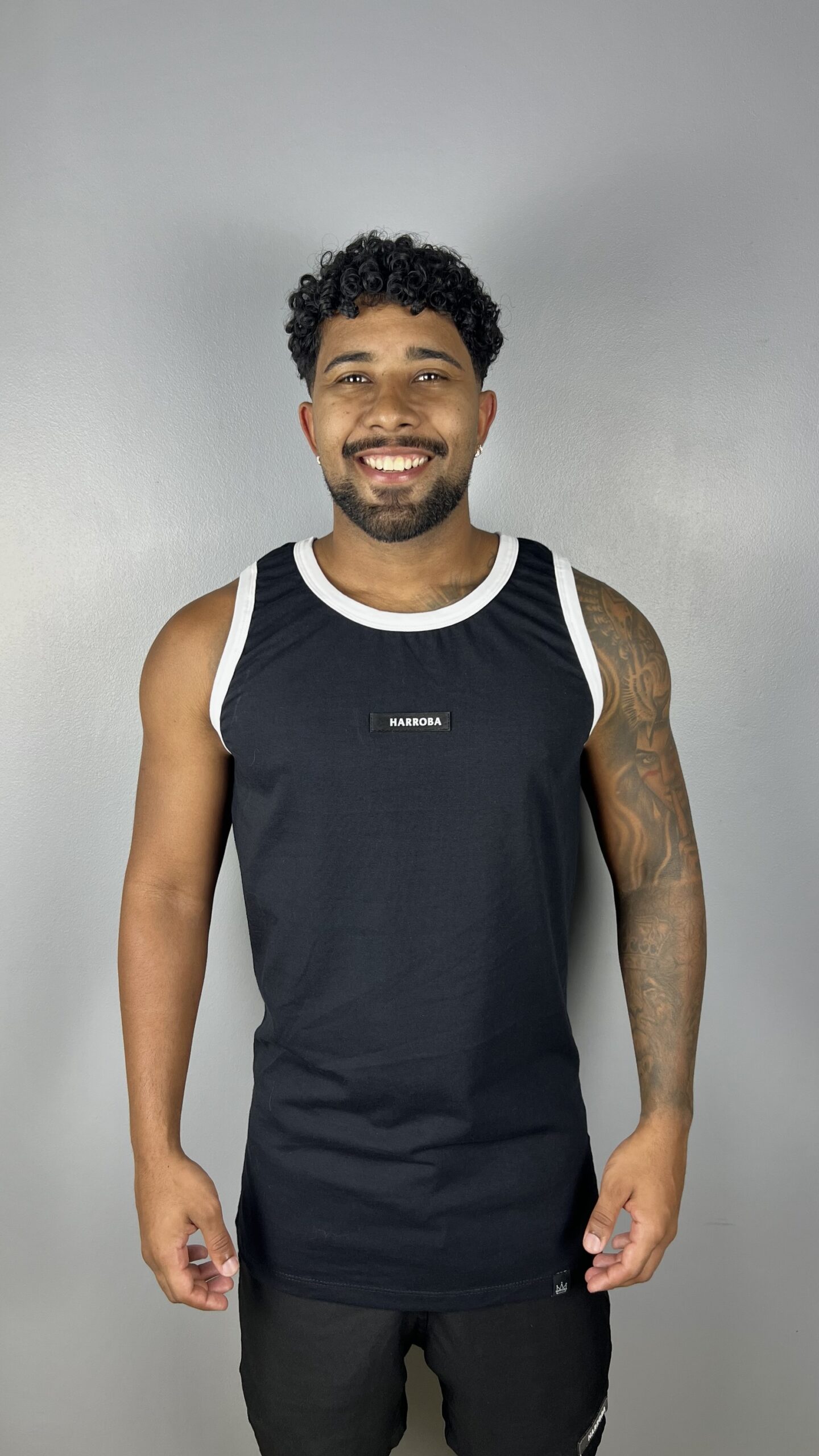 REGATA BLACK/WHITE BASIC 2.0