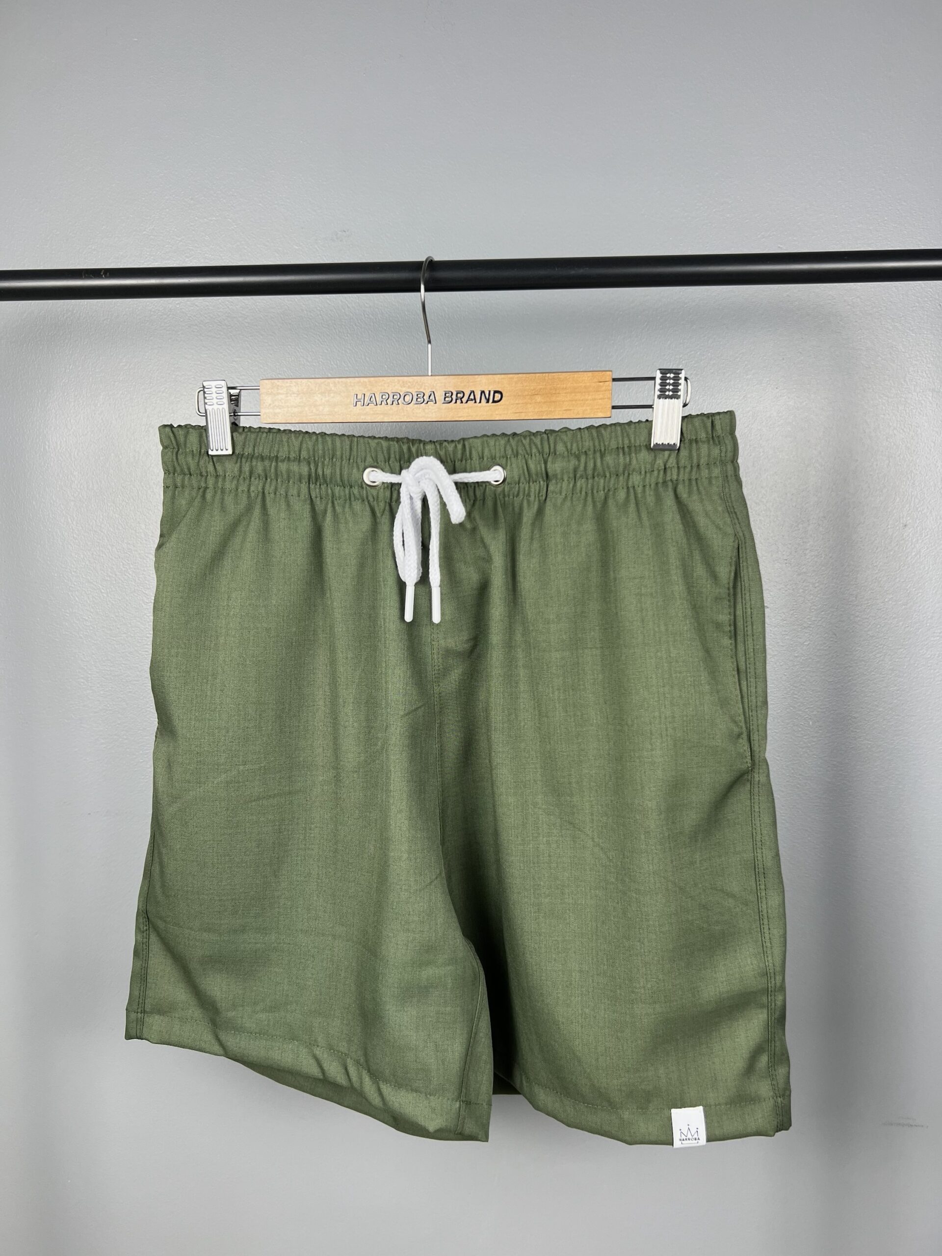SHORT ALFAIATARIA OLIVA BANDEIRA