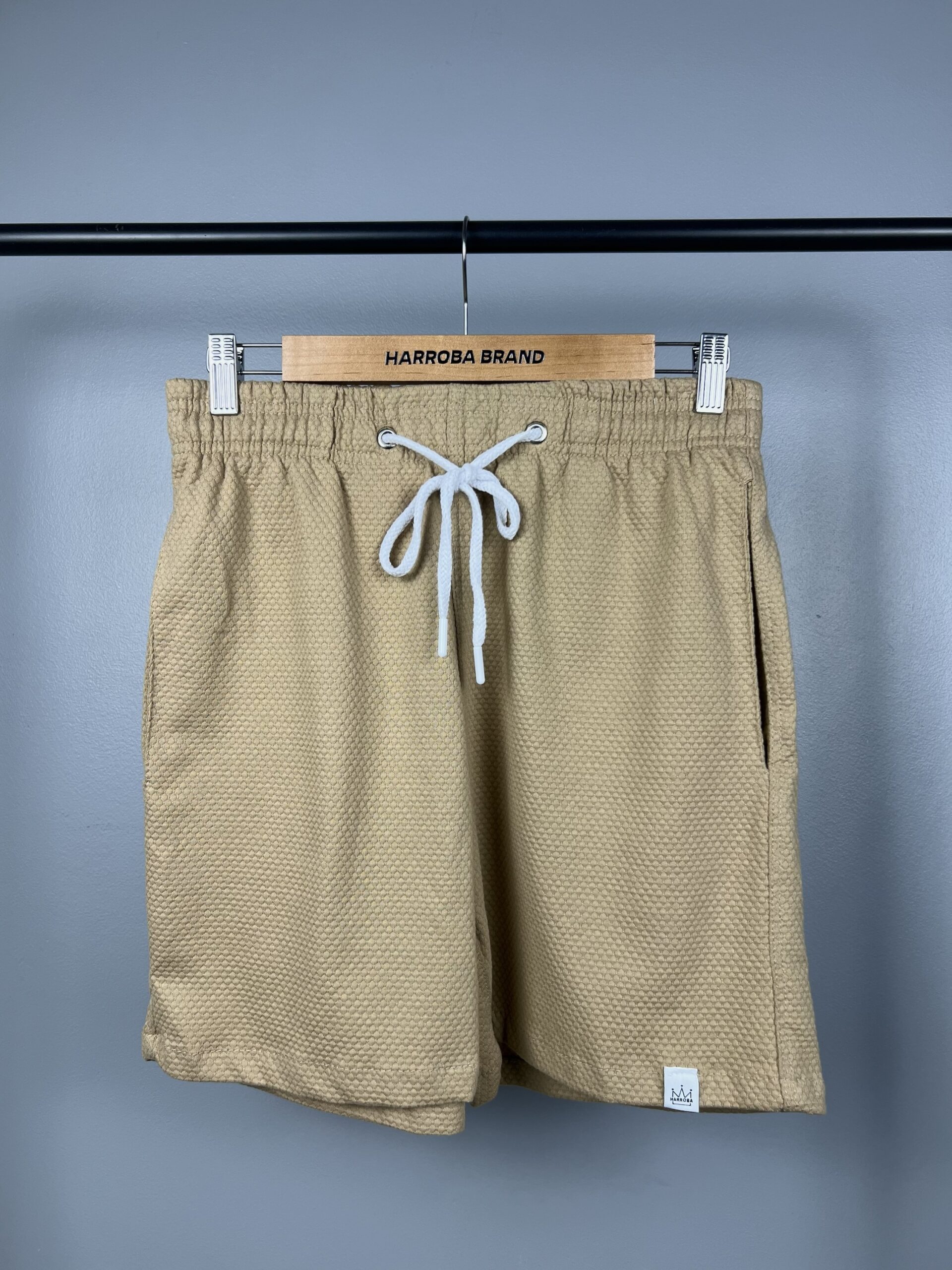 SHORT TEXTURIZADO CAQUI